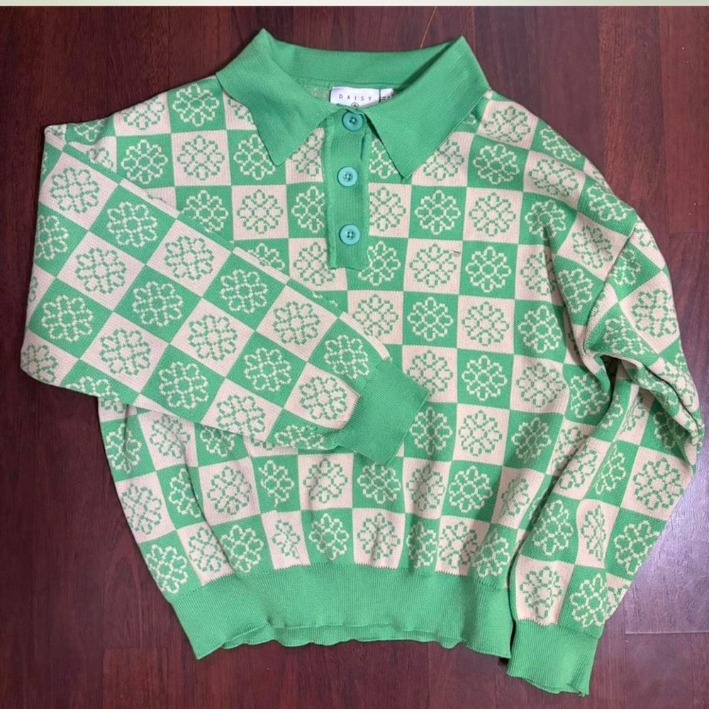 Green and Cream Patterned Sweater